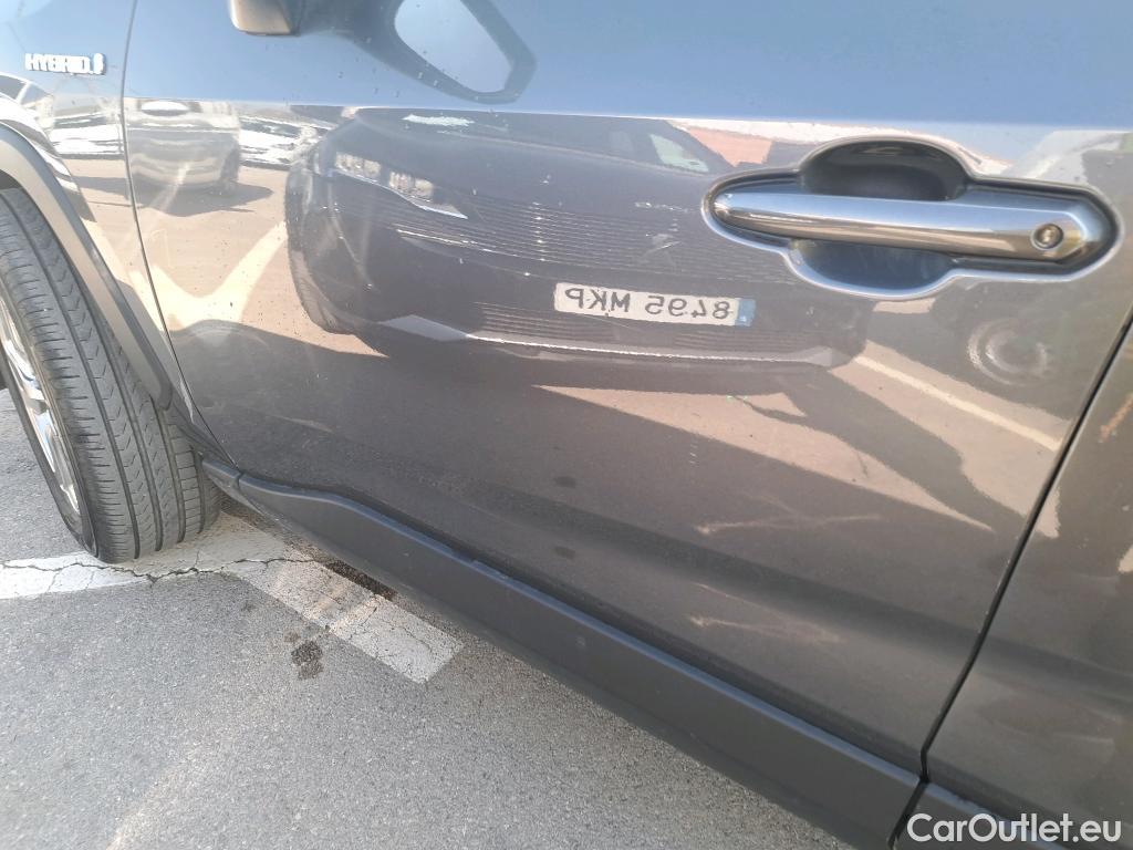  Toyota  RAV4 TOYOTA  / 2018 / 5P / todoterreno 2.5l 220H Advance #3