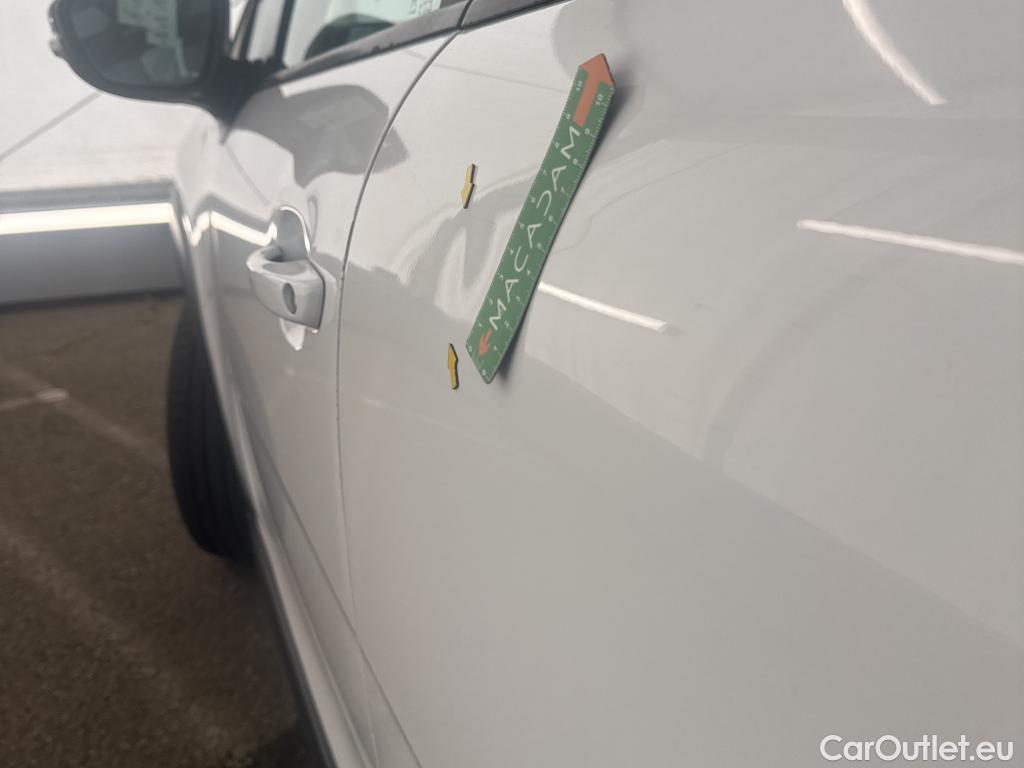  Citroen  C3 CITROEN  5p Berline PureTech 82 S&S BVM Feel Business #2