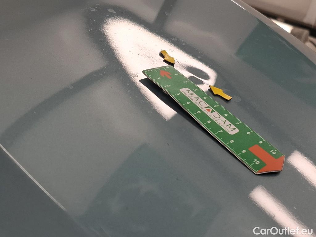  Citroen  C4  Berline Shine Pack 1.2 PureTech 130CV BVA8 E6d #41