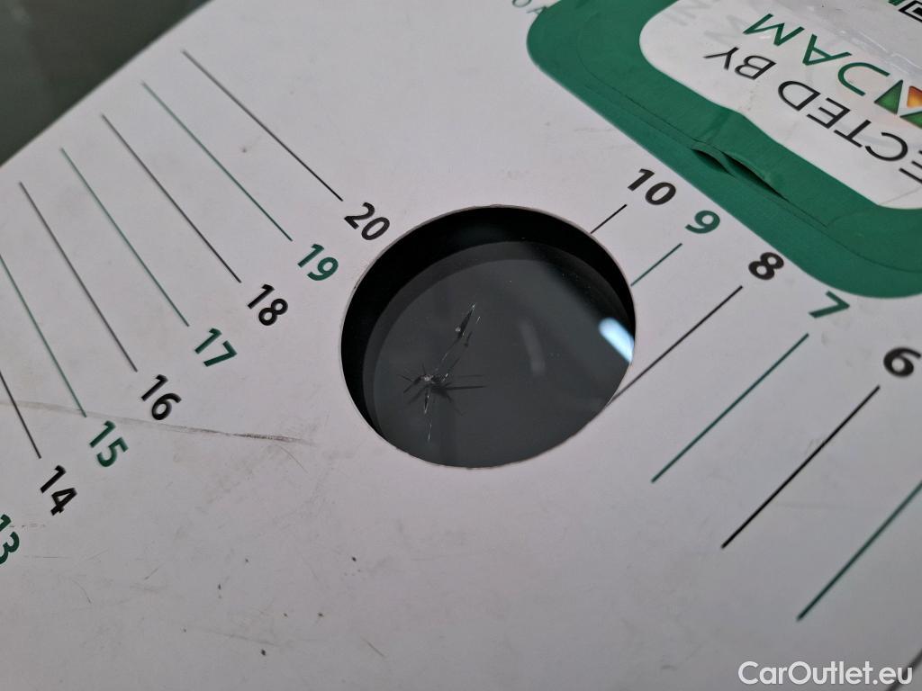  Mercedes  GLA MERCEDES-BENZ  / 2020 / 5P / SUV 1.3  250 e BUSINESS LINE DCT #2