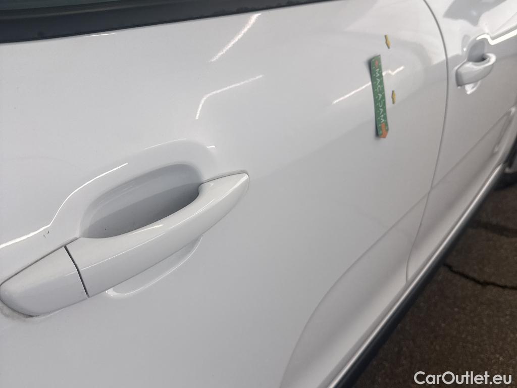  Citroen  C3 CITROEN  5p Berline PureTech 82 S&S BVM Feel Business #3