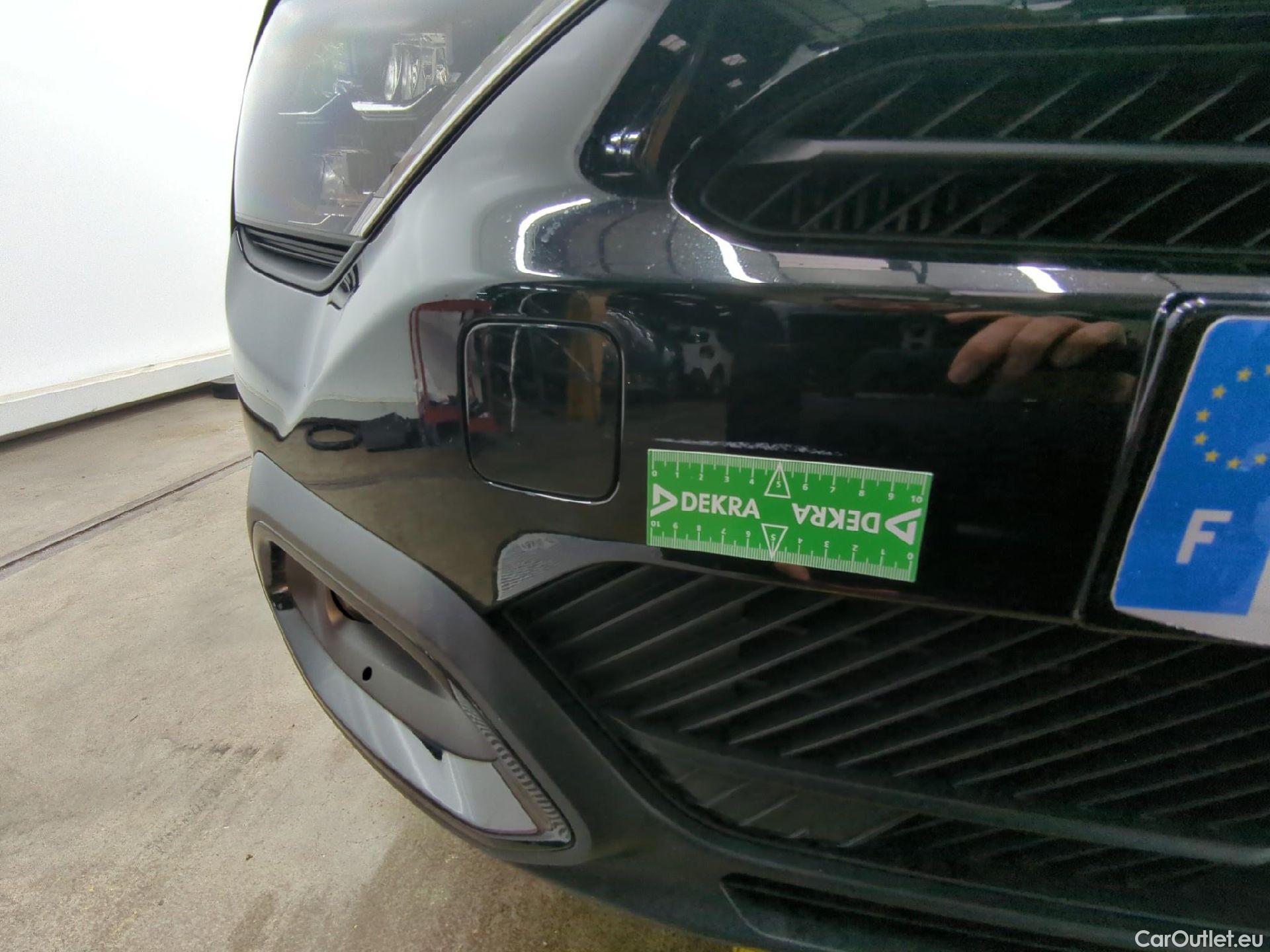  Citroen  C4  X Feel Pack 1.2 PureTech 130CV BVA8 6E #21