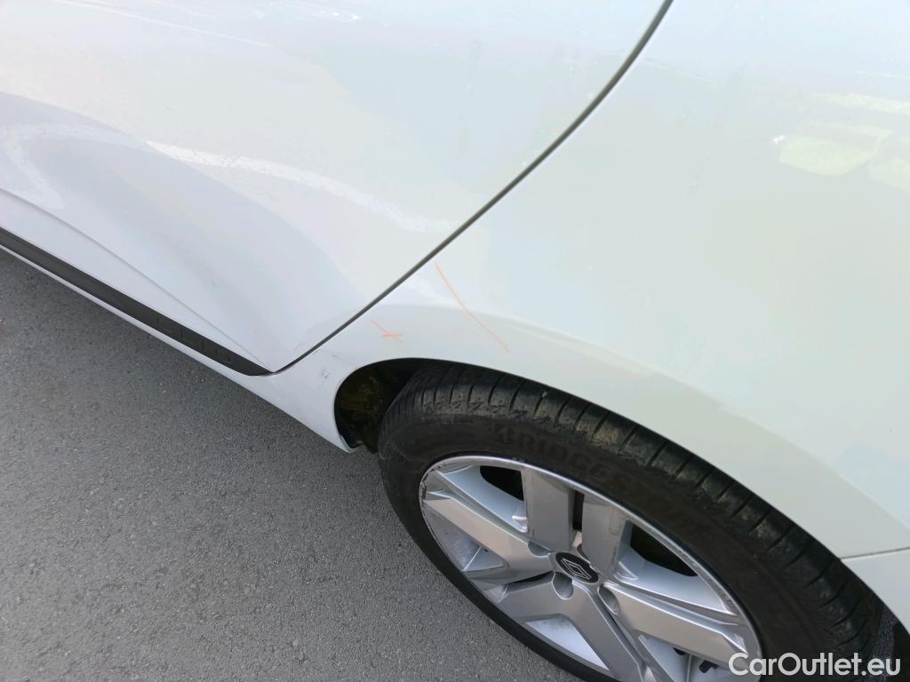  Renault  Clio  V Evolution 1.5 dCi 100CV MT6 6E #5