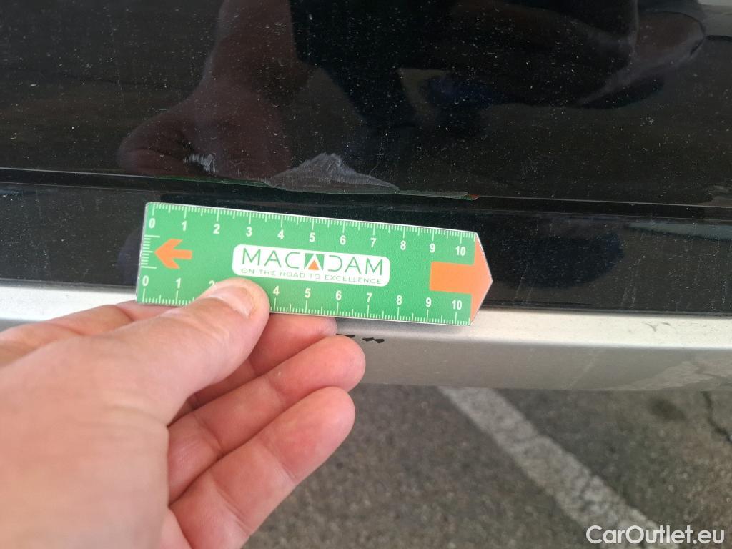  Opel   Grandland X Grandland X Elegance Business 1.5 130CV BVA8 6E #9