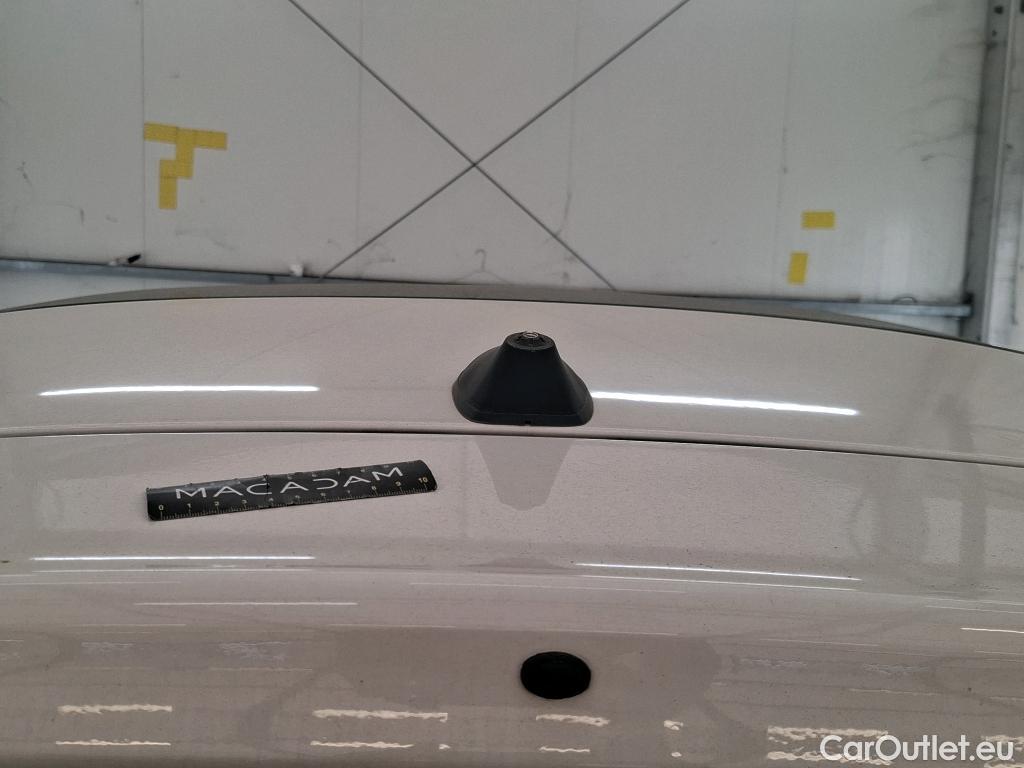  Fiat  500 FIAT   2015  3P  Berline Hybrid 10 BSG 70 ch Dolcevita #2