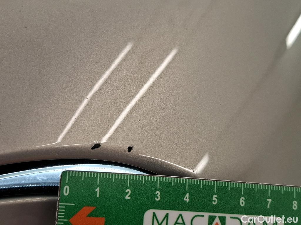  DS  DS7 DS DS 7 Crossback / 2017 / 5P / SUV BlueHDi 130 Automatique BASTILLE + #18