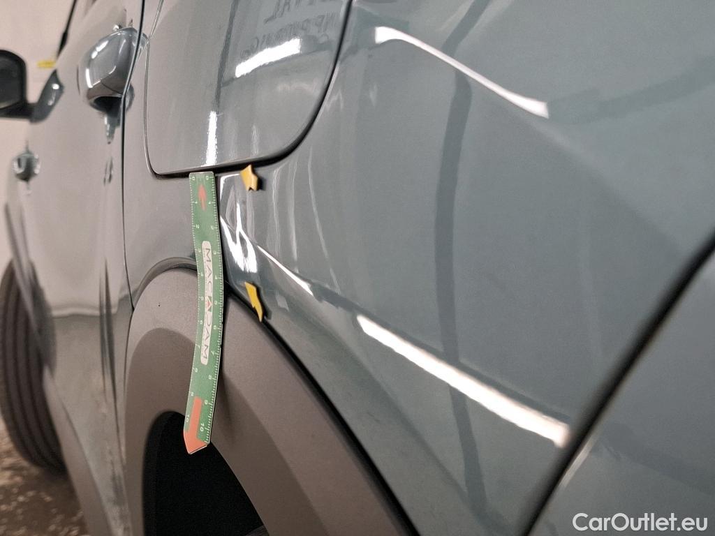  Citroen  C4  Berline Shine Pack 1.2 PureTech 130CV BVA8 E6d #39