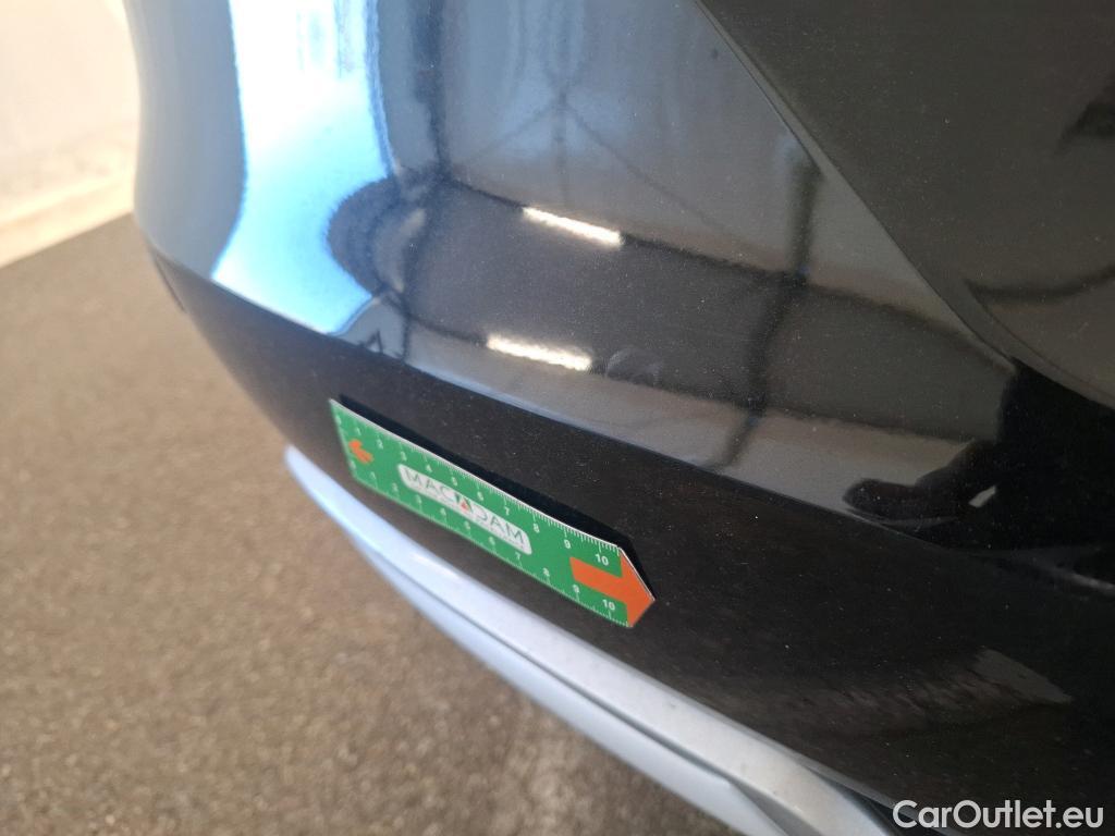  Opel   Grandland X Grandland X Elegance Business 1.5 130CV BVA8 6E #3