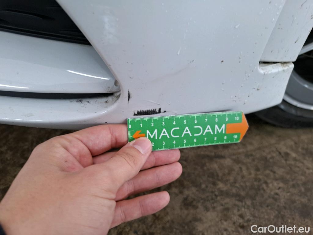  Mercedes  A-Klasse MERCEDES-BENZ Classe A Compact / 2018 / 5P / Berline A 250 e AMG Line 8G-DCT #9