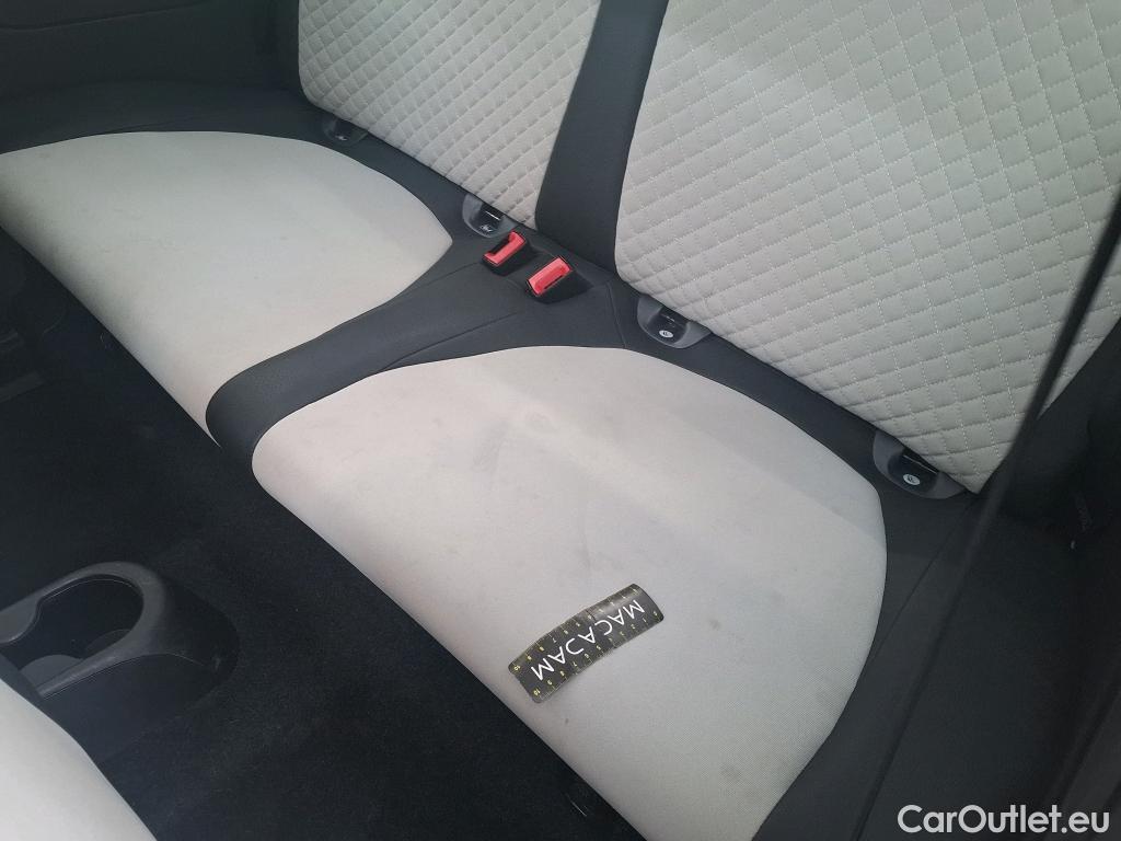  Fiat  500 FIAT   2015  3P  Berline Hybrid 10 BSG 70 ch Dolcevita #6