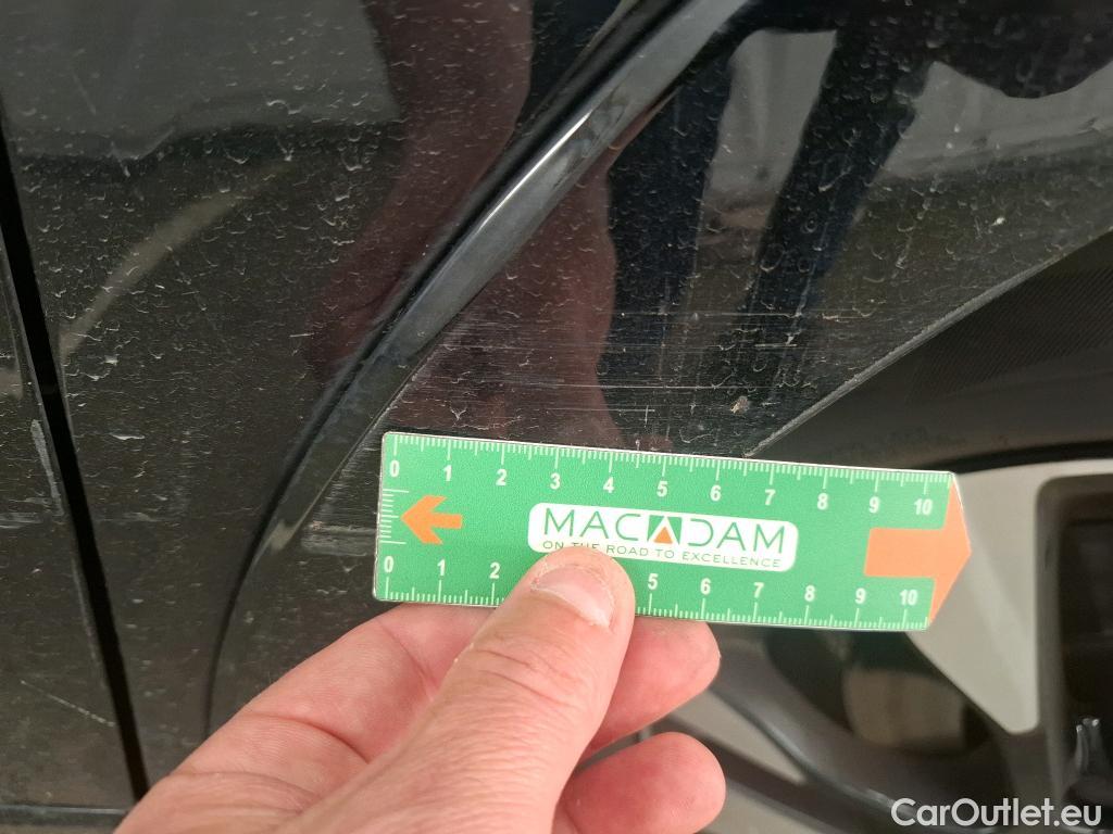  Opel   Grandland X Grandland X Elegance Business 1.5 130CV BVA8 6E #49