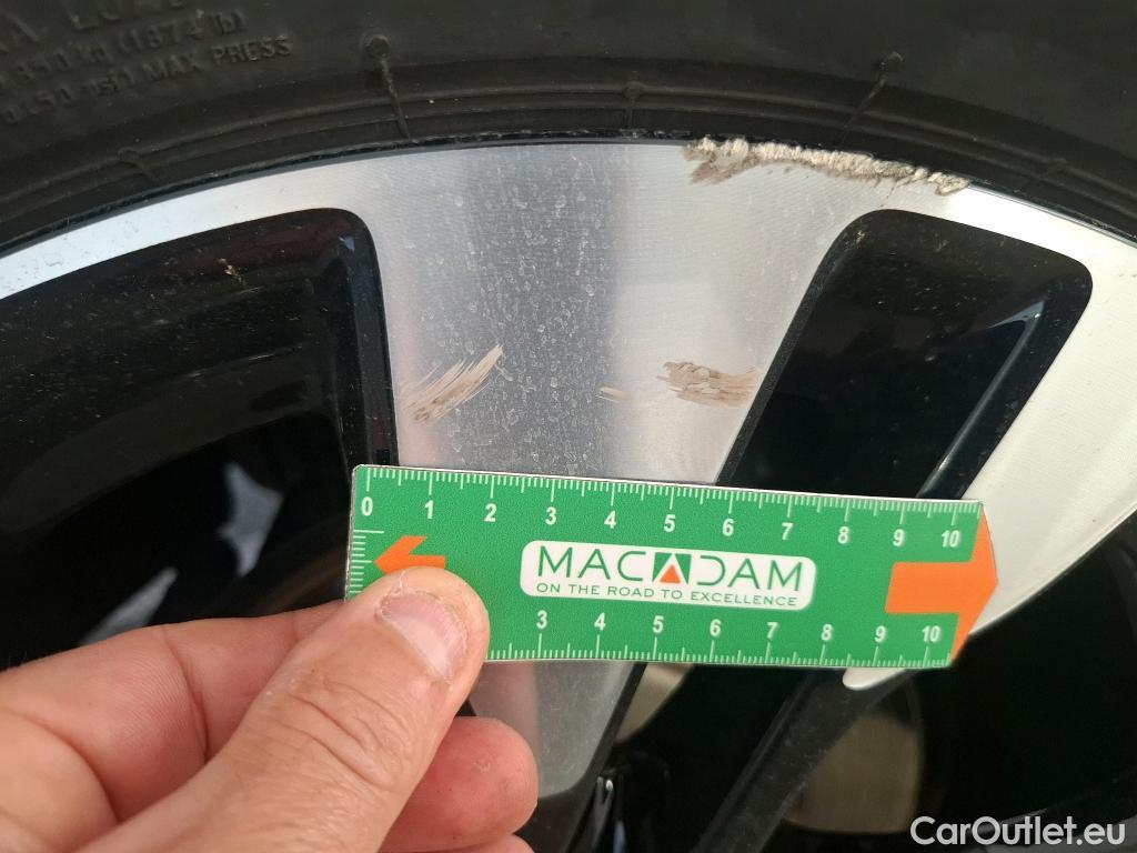  Opel   Grandland X Grandland X Elegance Business 1.5 130CV BVA8 6E #35