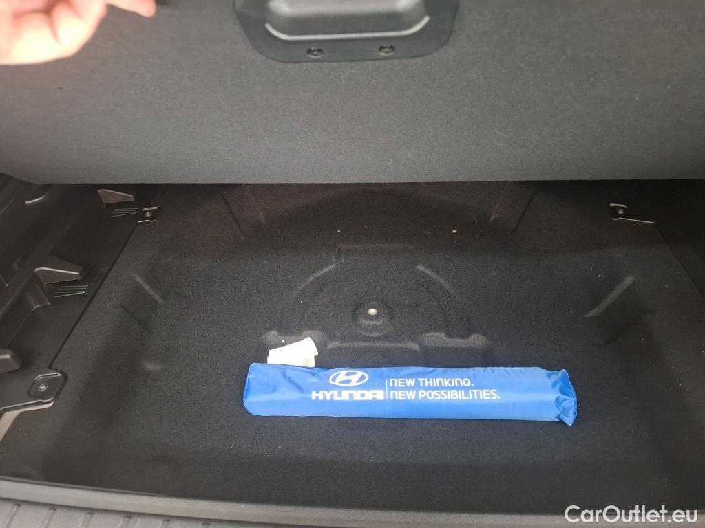  Hyundai  Konna Kona Executive Hybrid 2WD 1.6 T-GDI 140CV BVA6 E6d #2