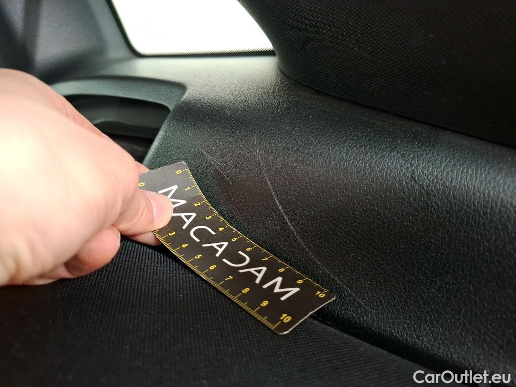  Mercedes  GLA MERCEDES-BENZ  / 2020 / 5P / SUV 1.3  250 e BUSINESS LINE DCT #23