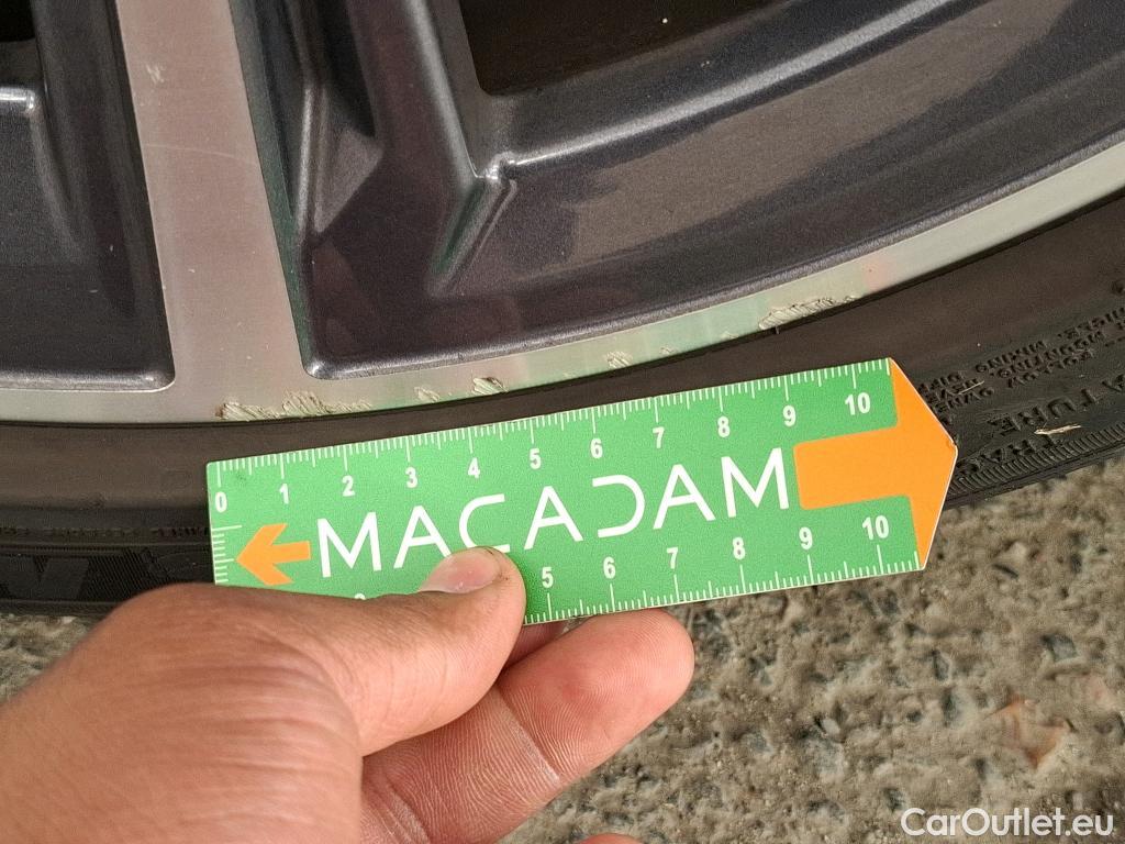  Bmw  Serie 1 BMW Série 1  2019  5P  Berline 116i DKG7 Business Design #21