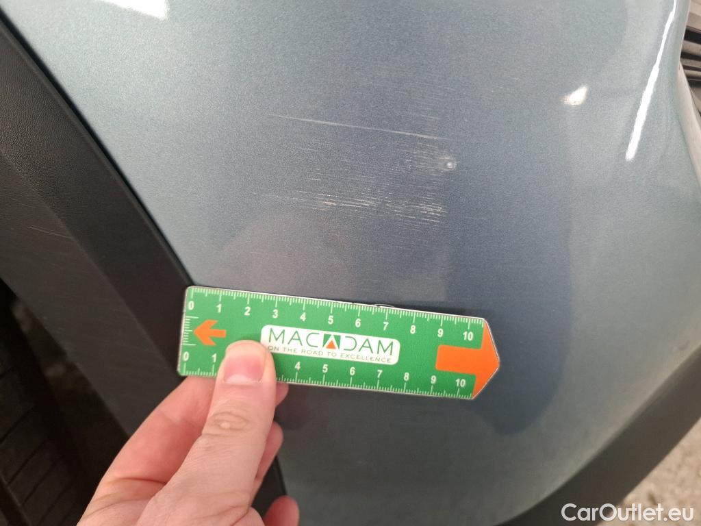  Citroen  C4  Berline Shine Pack 1.2 PureTech 130CV BVA8 E6d #10