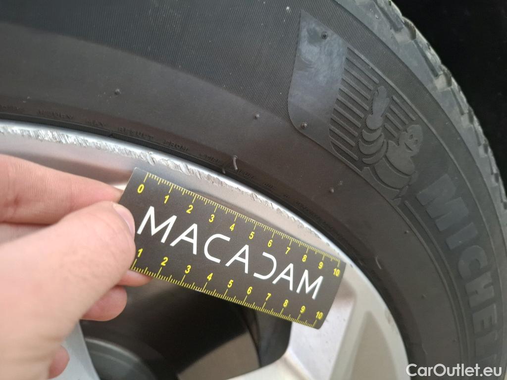  Bmw  X1 BMW  / 2022 / 5P / SUV xDrive25e Business Design DKG7 #22