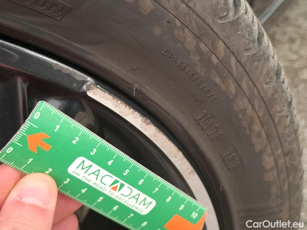  Hyundai  i30 HYUNDAI  / 2020 / 5P / Berline 1.0 T-GDI 120 DCT-7 MHEV CREATIVE #19