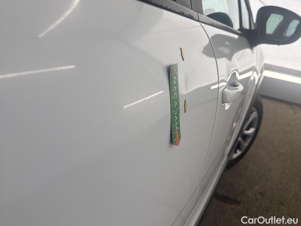  Citroen  C3 CITROEN  5p Berline PureTech 82 S&S BVM Feel Business #4