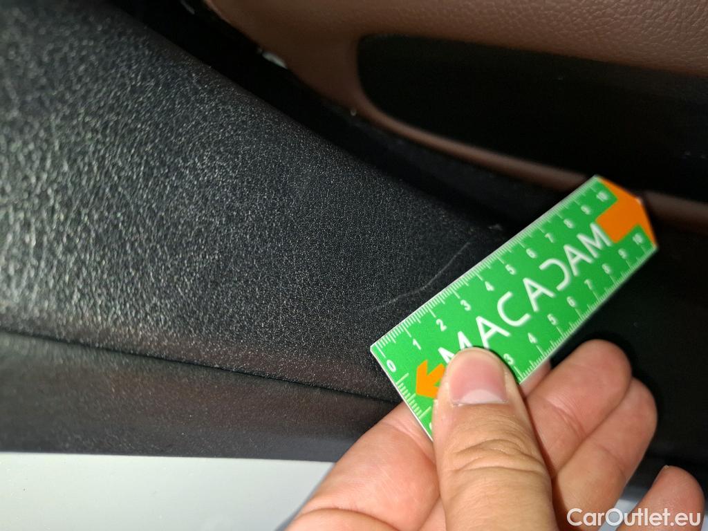  Mercedes  A-Klasse MERCEDES-BENZ Classe A Compact / 2018 / 5P / Berline A 250 e AMG Line 8G-DCT #4