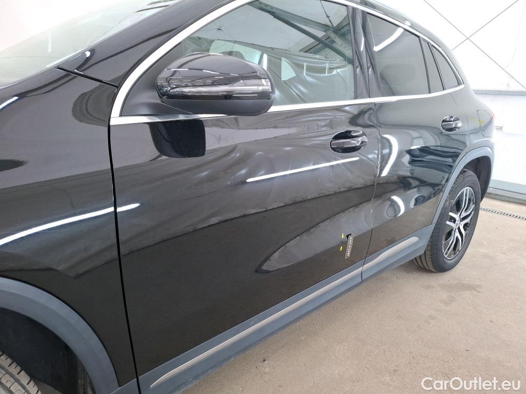  Mercedes  GLA MERCEDES-BENZ  / 2020 / 5P / SUV 1.3  250 e BUSINESS LINE DCT #24