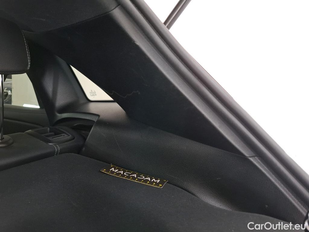  Mercedes  GLA MERCEDES-BENZ  / 2020 / 5P / SUV 1.3  250 e BUSINESS LINE DCT #21