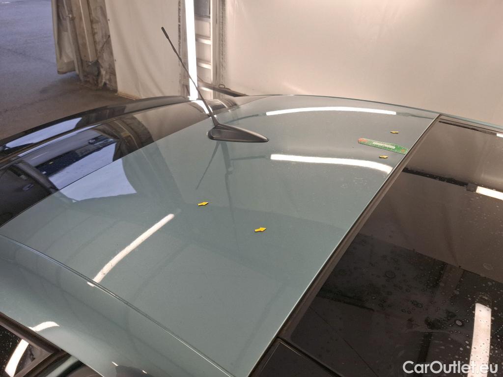  Citroen  C4  Berline Shine Pack 1.2 PureTech 130CV BVA8 E6d #13