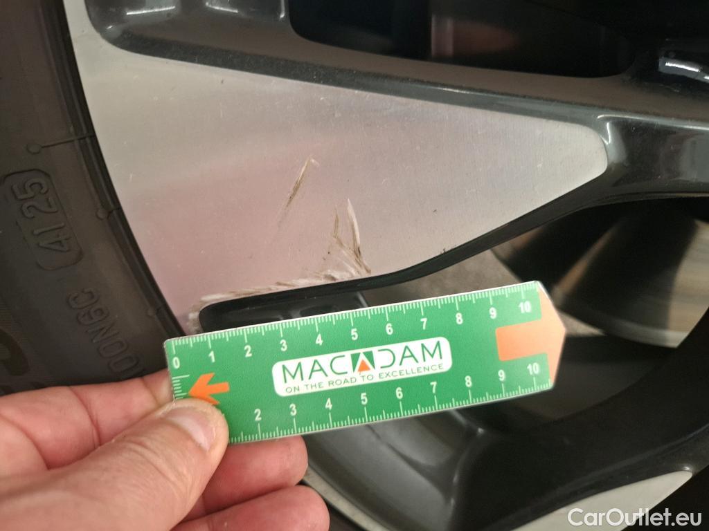  Opel   Grandland X Grandland X Elegance Business 1.5 130CV BVA8 6E #42