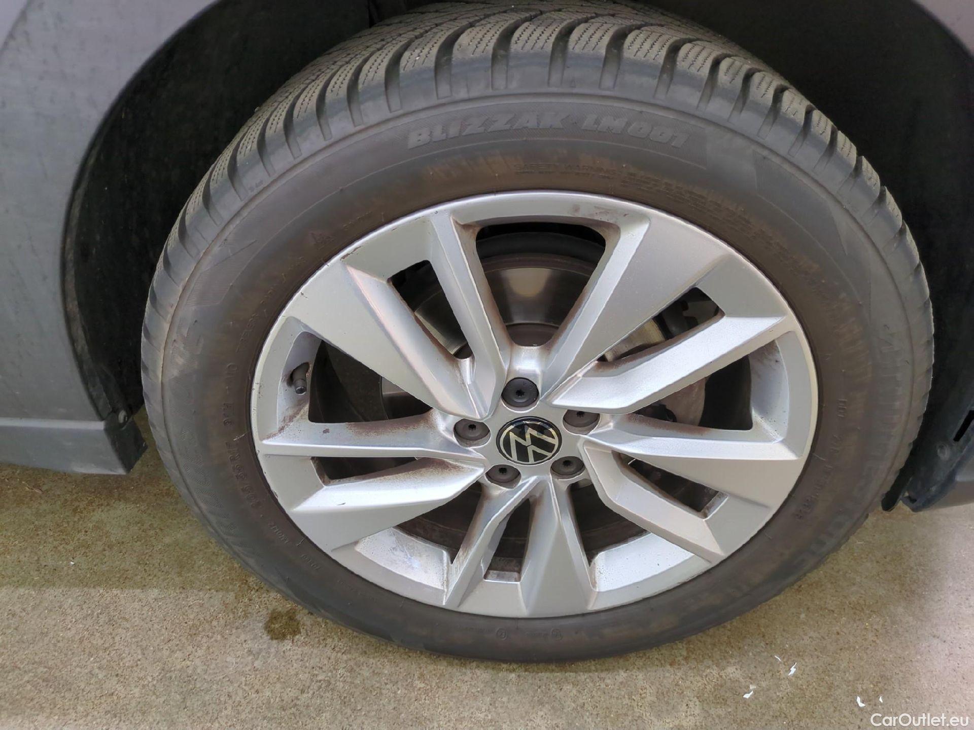  Volkswagen  Taigo  Life Plus 1.0 TSI 110CV BVA7 E6d #6