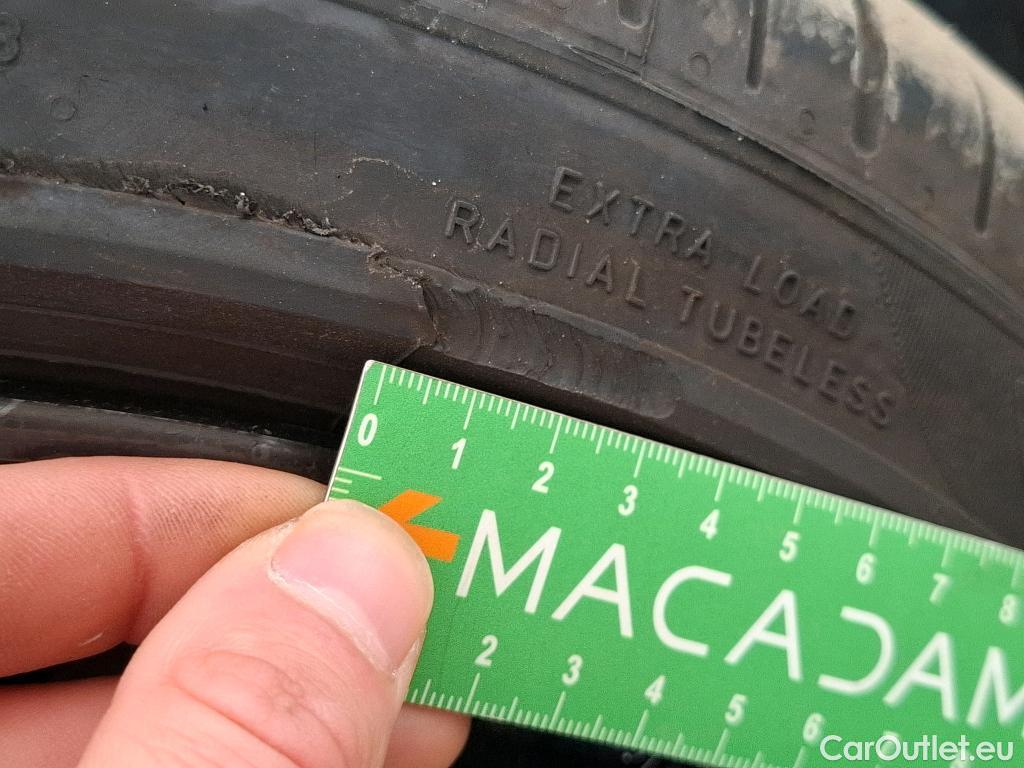  Peugeot  308 PEUGEOT  / 2021 / 5P / Berline PHEV 225 E-EAT8 GT PACK #16