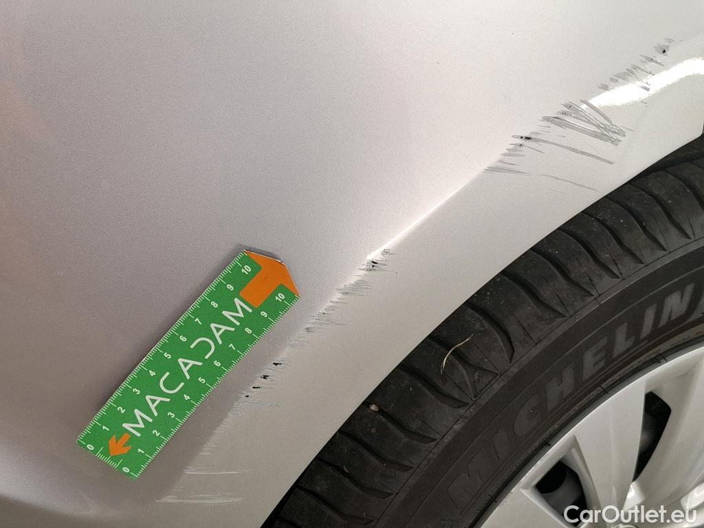  Volkswagen  Golf  VOLKSWAGEN 5p Berline 1.6 TDI 110 BVM5 Trendline Business BMT #7