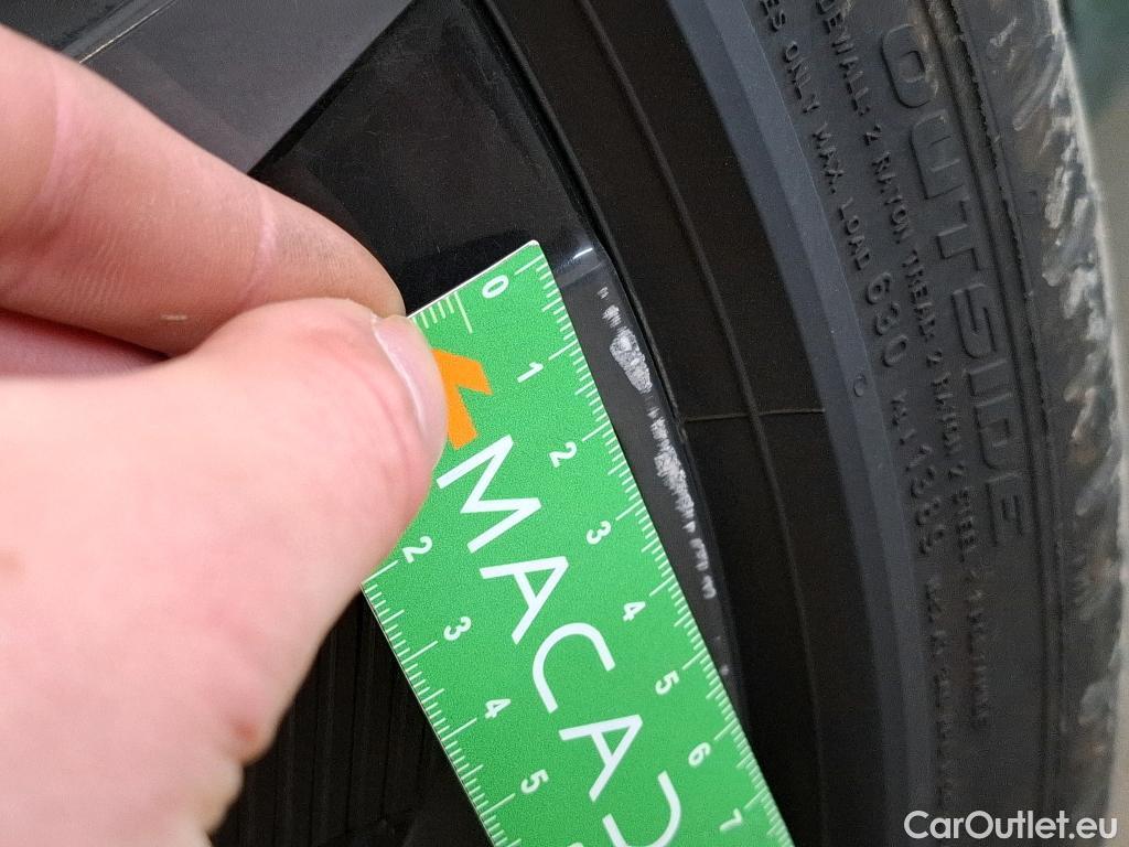  Peugeot  308 PEUGEOT  / 2021 / 5P / Berline PHEV 225 E-EAT8 GT PACK #19