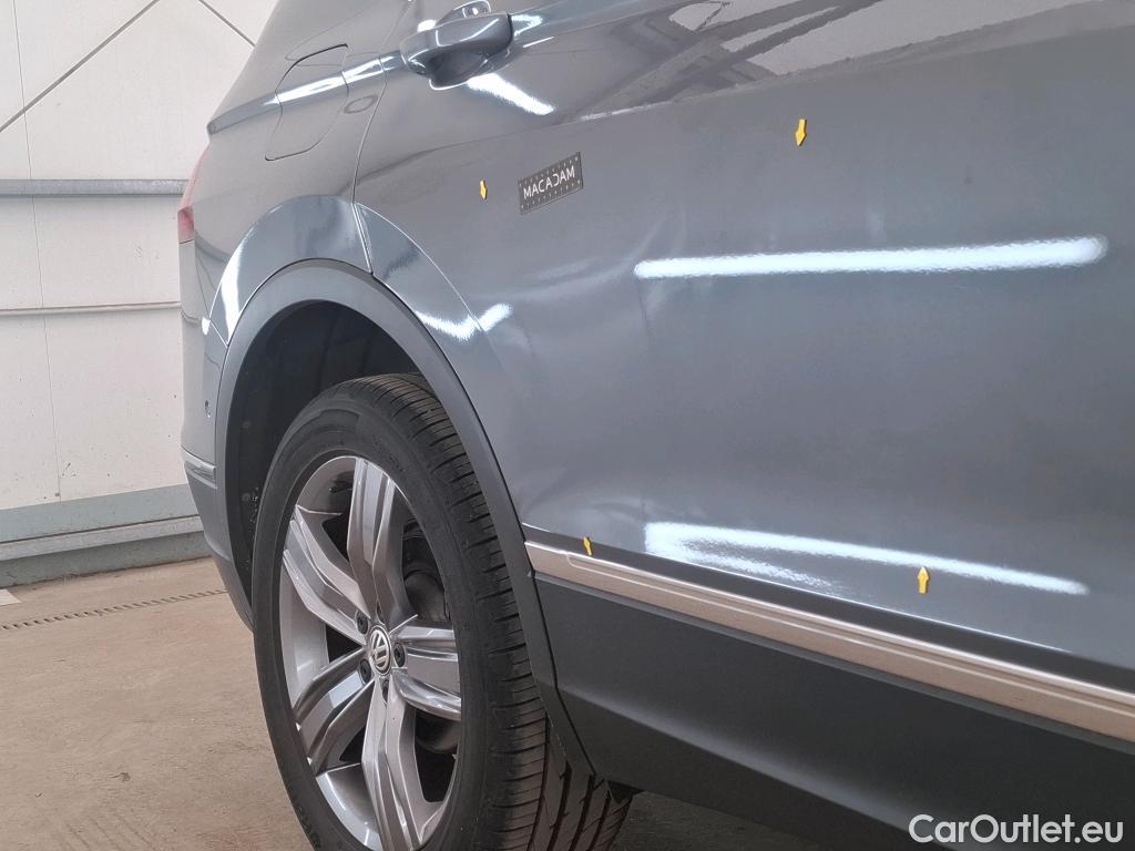  Volkswagen  Tiguan VOLKSWAGEN  Allspace 5p SUV 2.0 TDI 150 DSG7 Carat Exclusive #25