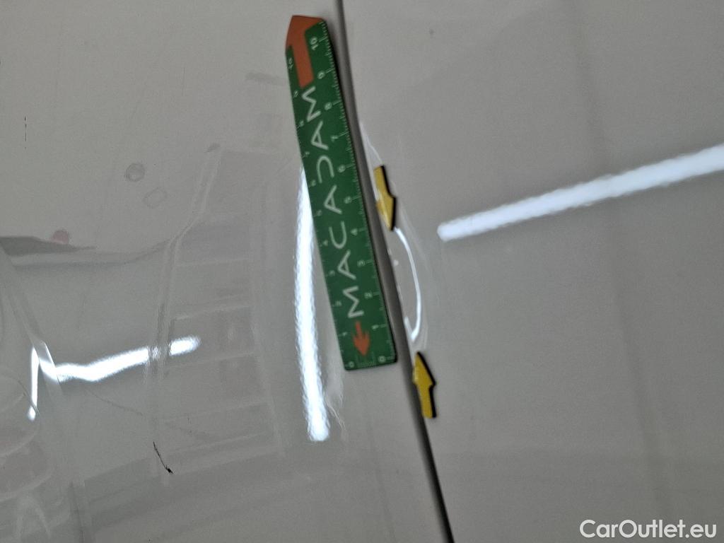  Toyota  Yaris TOYOTA  Hybride / 2019 / 5P / Berline Hybride 116h Dynamic Business Beyond Zer #7