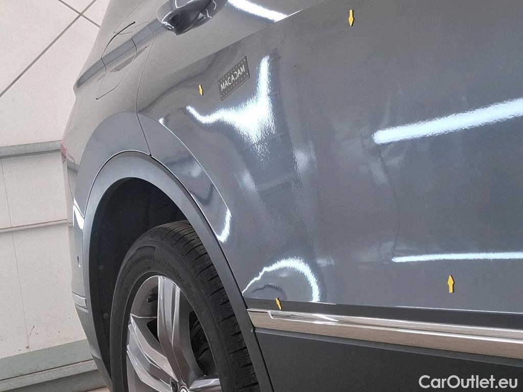  Volkswagen  Tiguan VOLKSWAGEN  Allspace 5p SUV 2.0 TDI 150 DSG7 Carat Exclusive #27