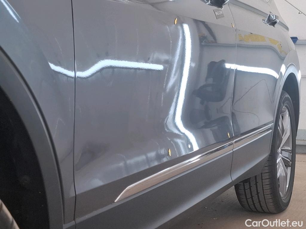  Volkswagen  Tiguan VOLKSWAGEN  Allspace 5p SUV 2.0 TDI 150 DSG7 Carat Exclusive #20