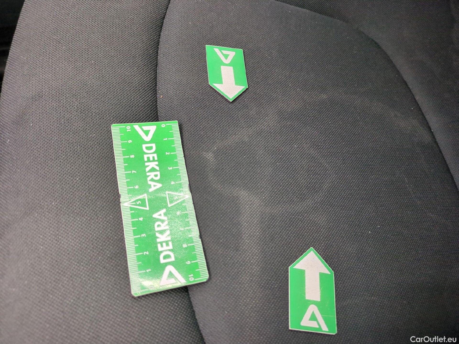  Renault  Captur  Business 0.9 TCe 90CV BVM5 E6 #39