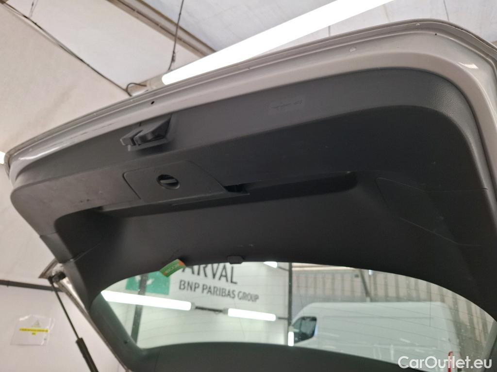  Volkswagen  Golf  VOLKSWAGEN 5p Berline 1.6 TDI 110 BVM5 Trendline Business BMT #22