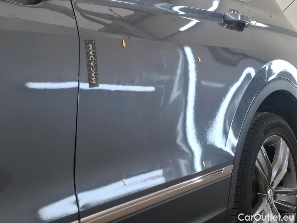  Volkswagen  Tiguan VOLKSWAGEN  Allspace 5p SUV 2.0 TDI 150 DSG7 Carat Exclusive #8