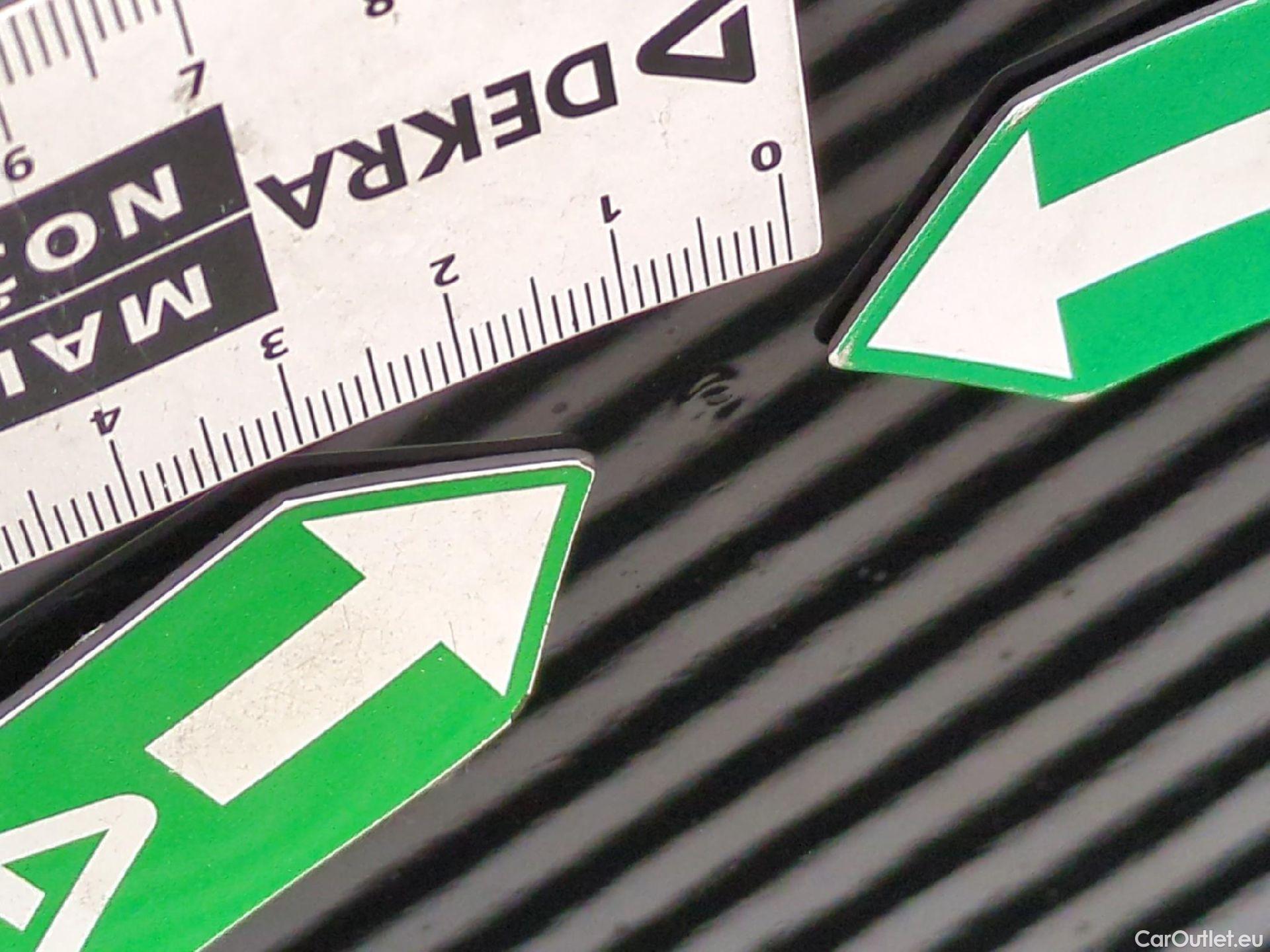  Volkswagen  Taigo  Life Plus 1.0 TSI 110CV BVA7 E6d #16