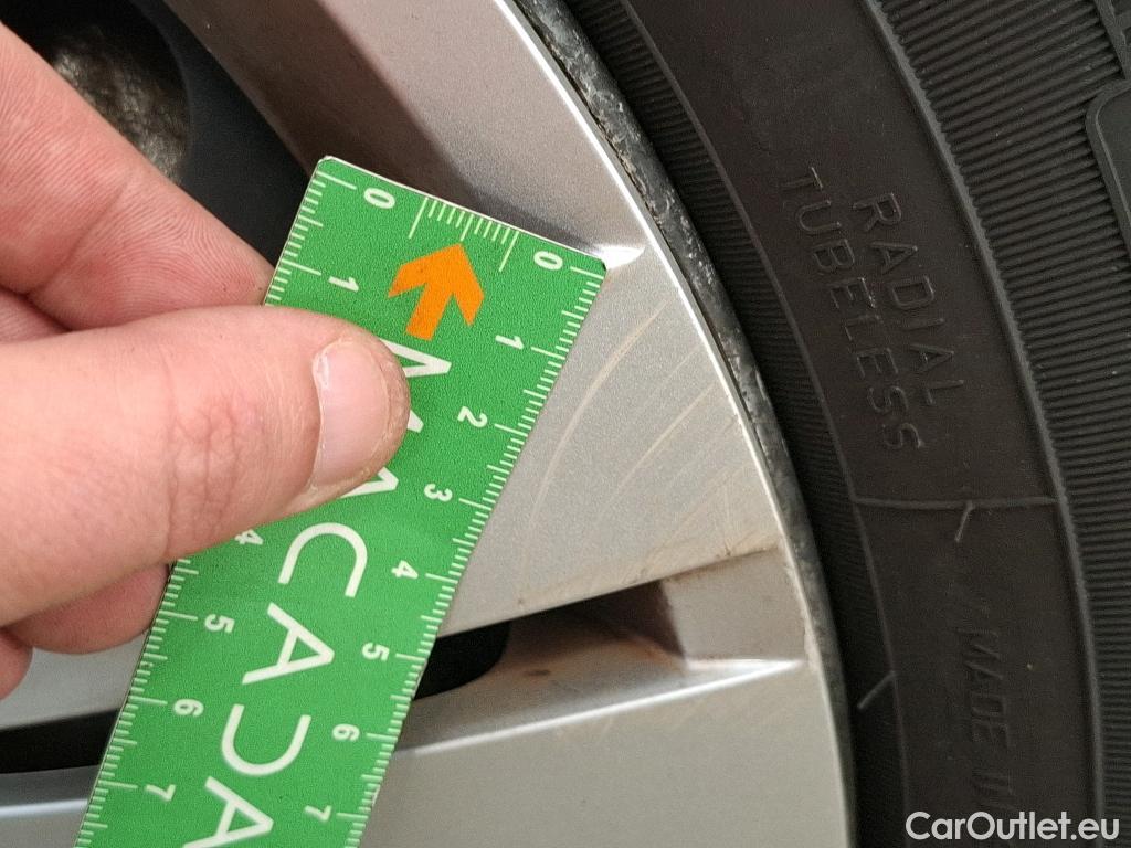  Volkswagen  Caddy VOLKSWAGEN  Cargo / 2020 / 4P / Fourgonnette 2.0 TDI 75ch Business #50