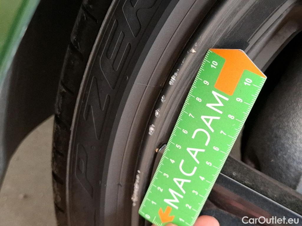  Peugeot  308 PEUGEOT  / 2021 / 5P / Berline PHEV 225 E-EAT8 GT PACK #21