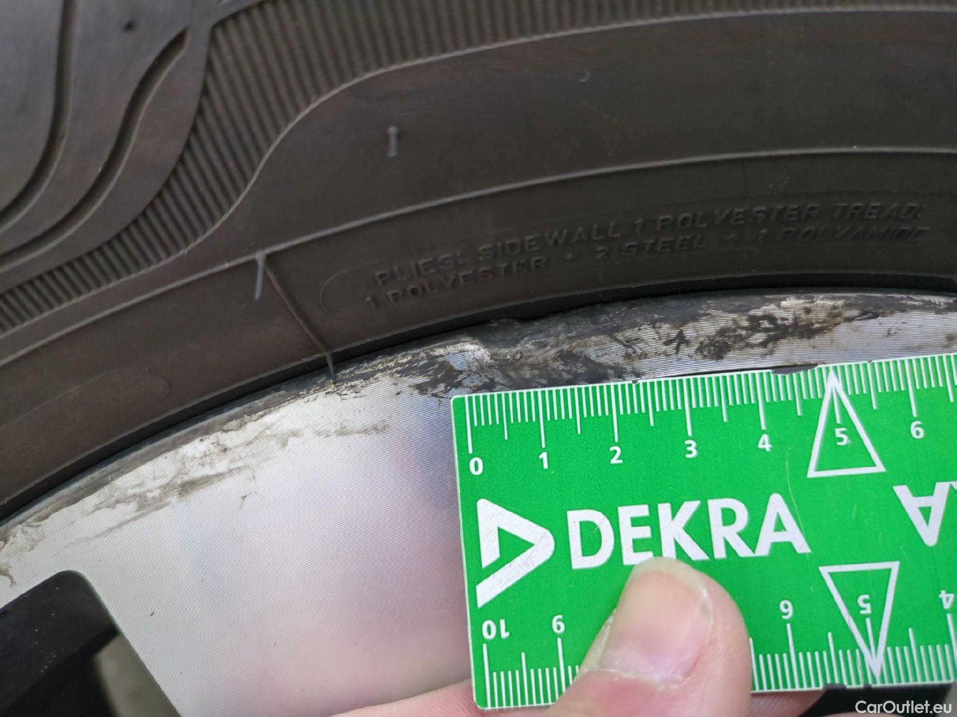  Renault  Captur  Business 0.9 TCe 90CV BVM5 E6 #12