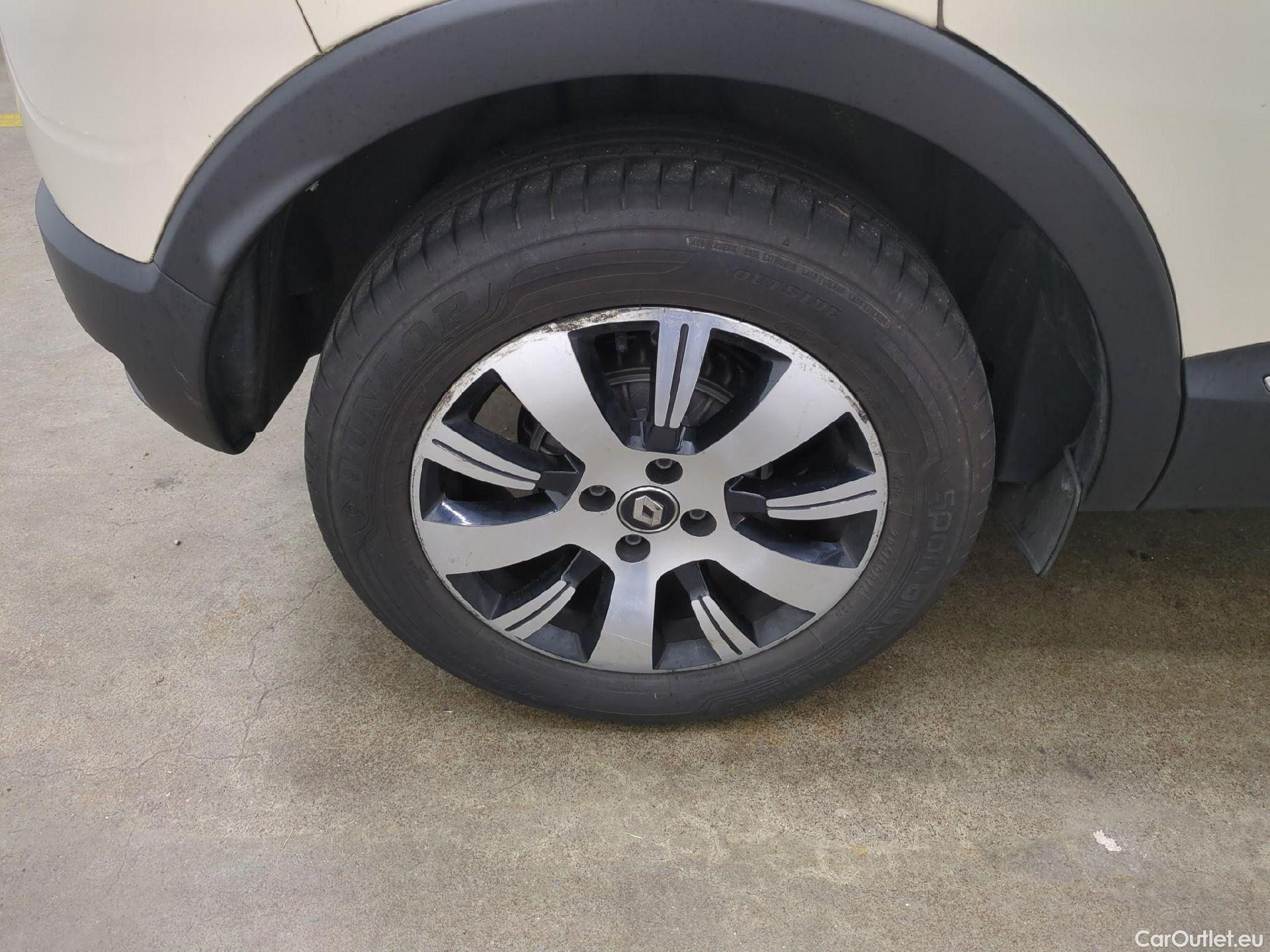  Renault  Captur  Business 0.9 TCe 90CV BVM5 E6 #13