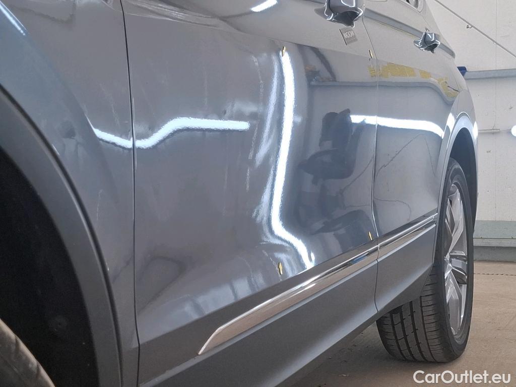  Volkswagen  Tiguan VOLKSWAGEN  Allspace 5p SUV 2.0 TDI 150 DSG7 Carat Exclusive #21