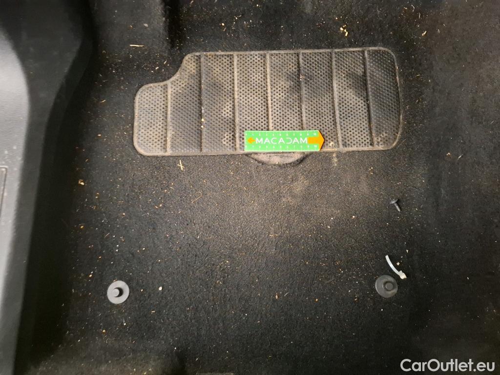  Volkswagen  Caddy VOLKSWAGEN  Cargo / 2020 / 4P / Fourgonnette 2.0 TDI 75ch Business #27