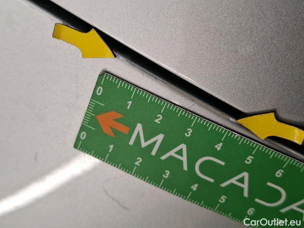  Volkswagen  Golf  VOLKSWAGEN 5p Berline 1.6 TDI 110 BVM5 Trendline Business BMT #56