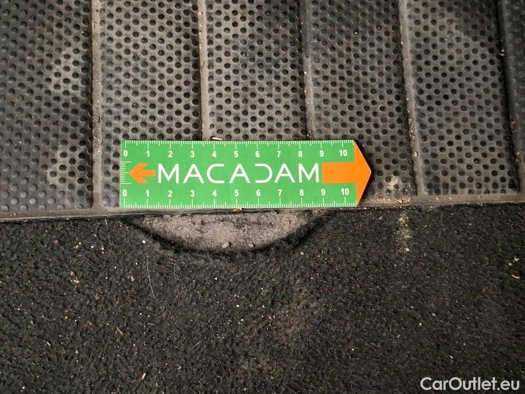  Volkswagen  Caddy VOLKSWAGEN  Cargo / 2020 / 4P / Fourgonnette 2.0 TDI 75ch Business #28