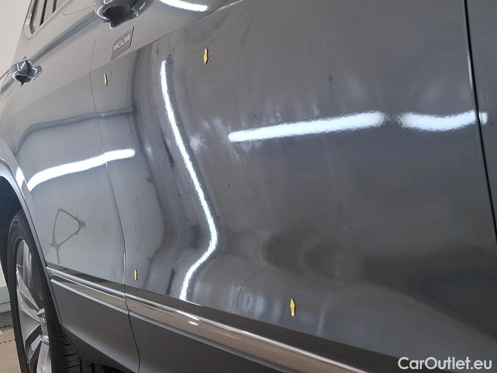  Volkswagen  Tiguan VOLKSWAGEN  Allspace 5p SUV 2.0 TDI 150 DSG7 Carat Exclusive #39