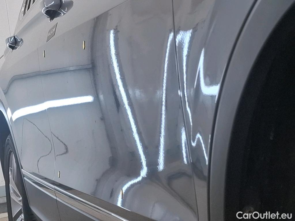  Volkswagen  Tiguan VOLKSWAGEN  Allspace 5p SUV 2.0 TDI 150 DSG7 Carat Exclusive #41